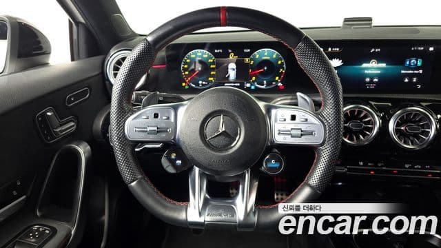 Mercedes-Benz A-Class 2023 — Şəkil 13/20
