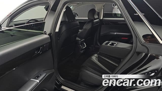 Hyundai Grandeur 2023 — ფოტო 12/20