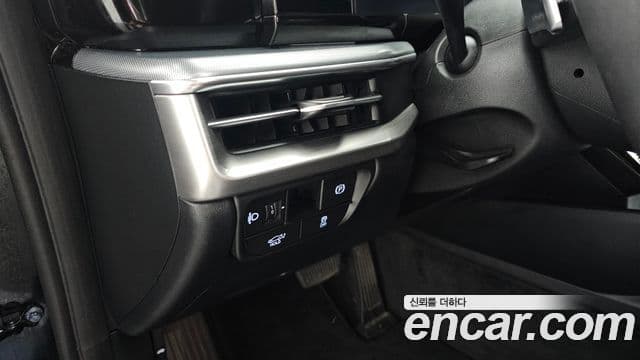 Hyundai Grandeur 2023 — ფოტო 18/20