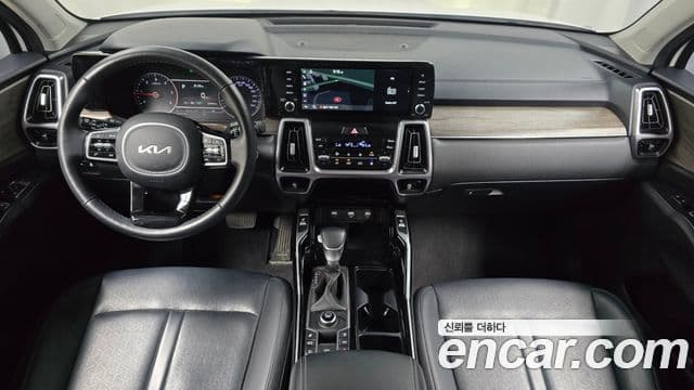 Kia Sorento 2022 — Фото 7/20