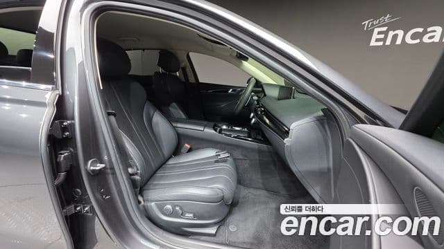 Genesis Electrified G80 2021 — ფოტო 10/20