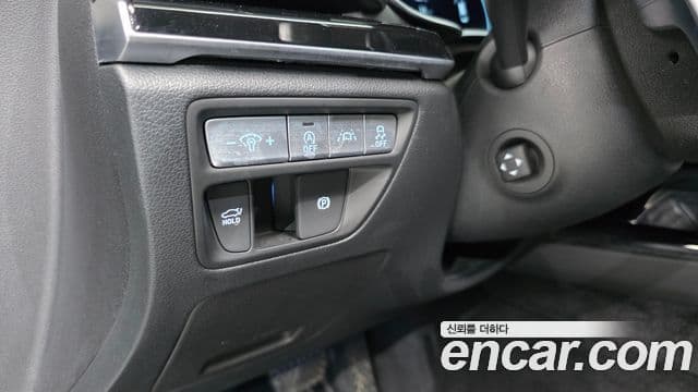 Genesis Electrified G80 2021 — ფოტო 13/20