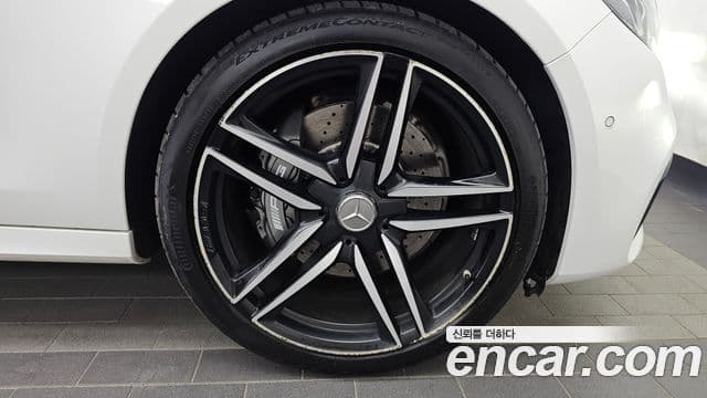 Mercedes-Benz E-Class 2018 — Şəkil 5/32