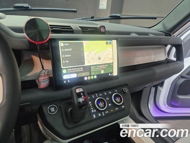 Land Rover Defender 2025 — Şəkil 6/20