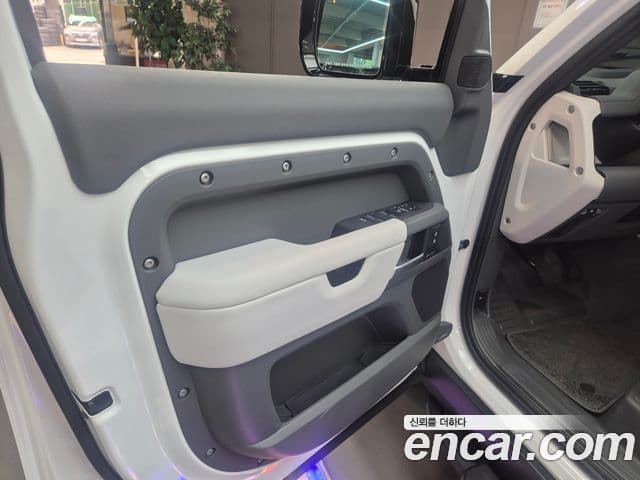 Land Rover Defender 2025 — Şəkil 14/20