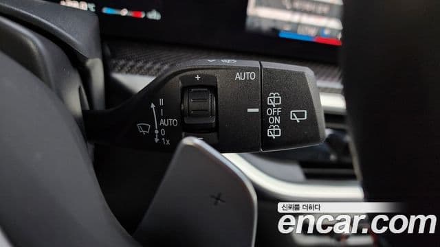 BMW X7 2024 — Photo 32/35