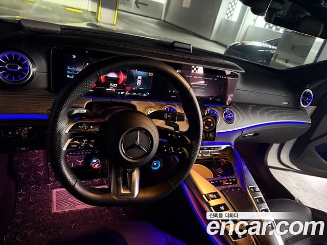 Mercedes-Benz AMG GT 2024 — ფოტო 18/19