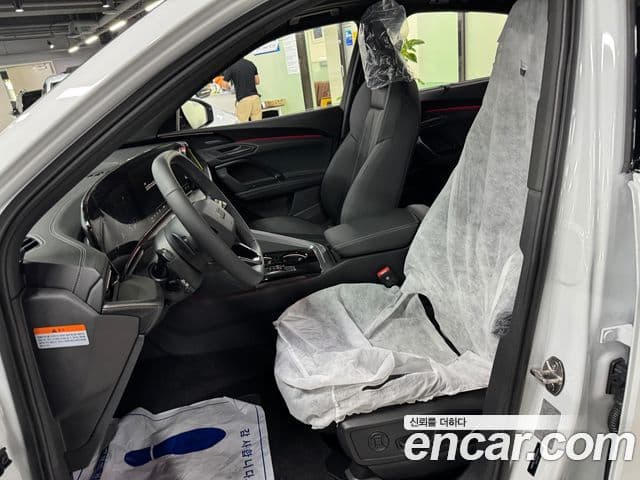 Audi Q5 2025 — ფოტო 5/15