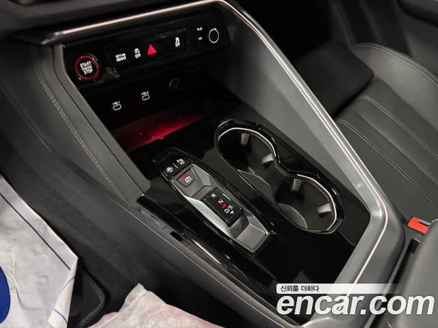 Audi Q5 2025 — ფოტო 10/15