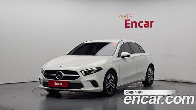 Mercedes-Benz A-Class 2022 — Фото 1/20