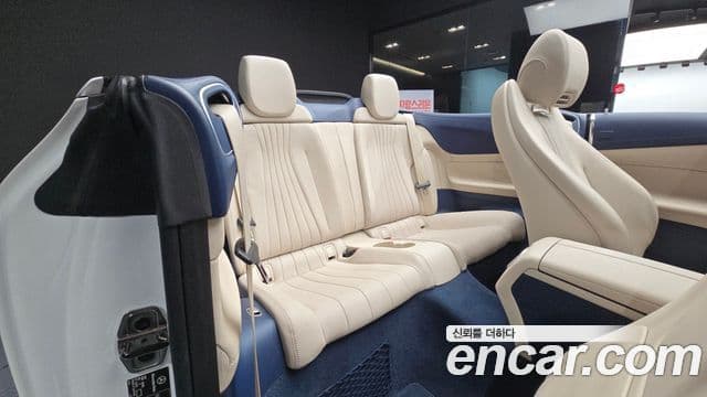 Mercedes-Benz E-Class 2019 — ფოტო 11/20