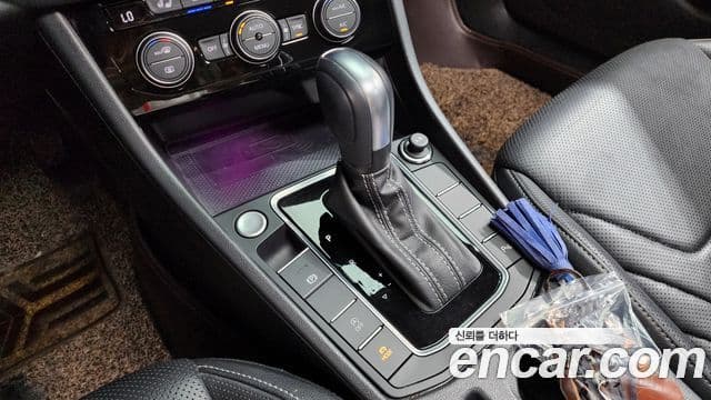 Volkswagen Jetta 2021 — ფოტო 9/20