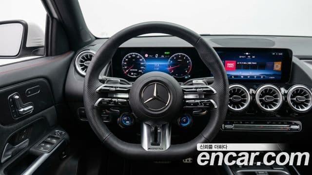 Mercedes-Benz GLB-Class 2025 — Şəkil 6/11