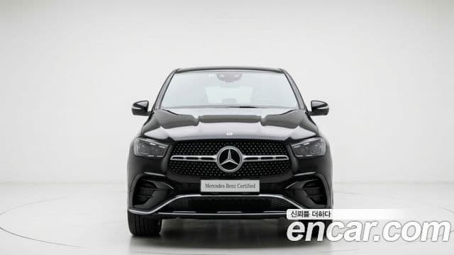 Mercedes-Benz GLE-Class 2025 — Photo 8/12