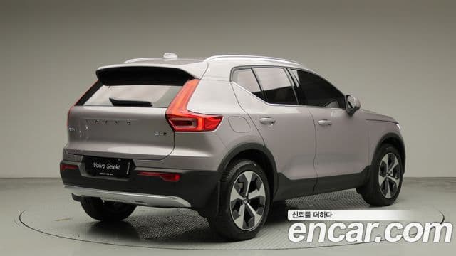 Volvo XC40 2026 — ფოტო 3/20
