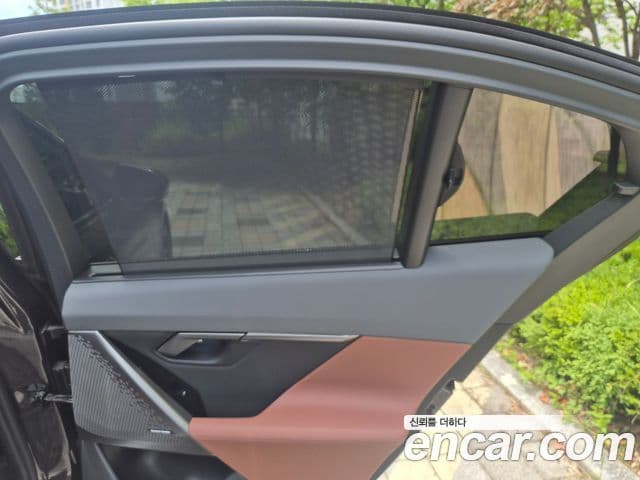 BMW 5 Series 2026 — ფოტო 9/10