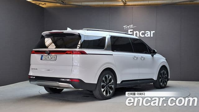Kia Carnival 2021 — Şəkil 2/20