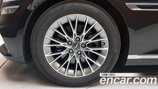 Genesis Electrified G80 2024 — ფოტო 5/20