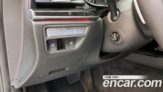 Genesis Electrified G80 2024 — ფოტო 19/20