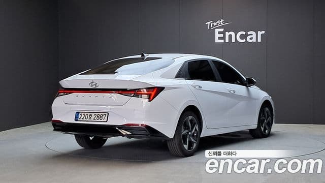 Hyundai Avante 2023 — ფოტო 2/20