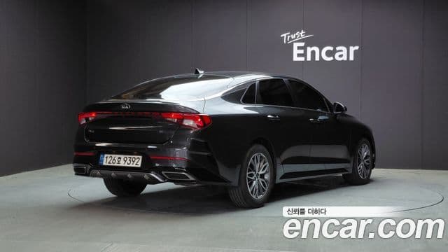 Kia K5 2021 — ფოტო 2/20