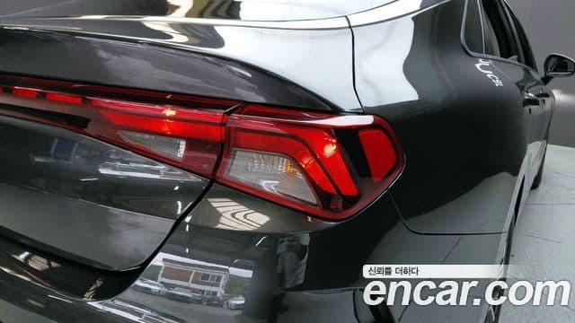 Kia K5 2021 — Photo 16/33