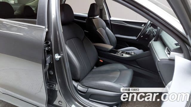 Kia K5 2021 — Photo 12/33