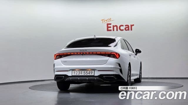 Kia K5 2023 — Şəkil 4/20
