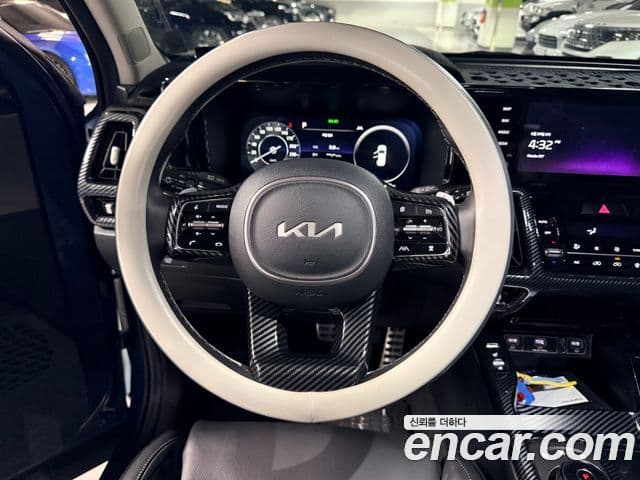 Kia Sorento 2021 — ფოტო 8/20
