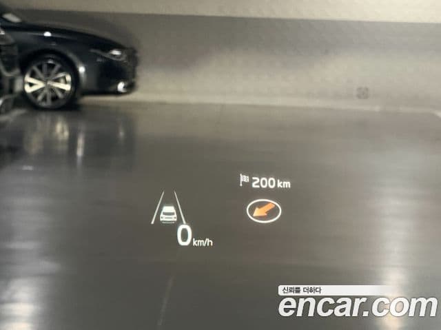 Kia Sorento 2021 — ფოტო 17/20