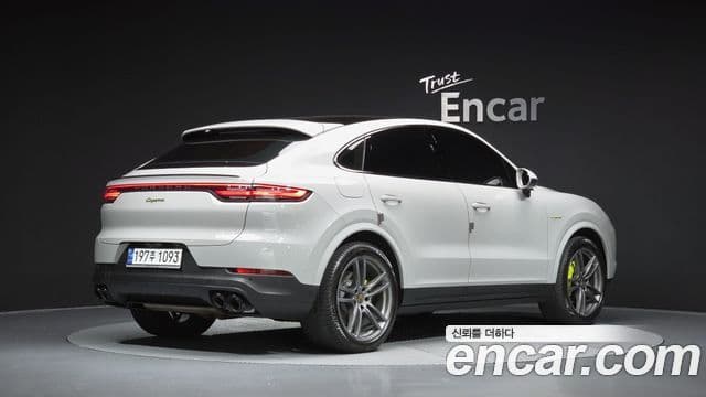 Porsche Cayenne 2023 — Şəkil 2/20
