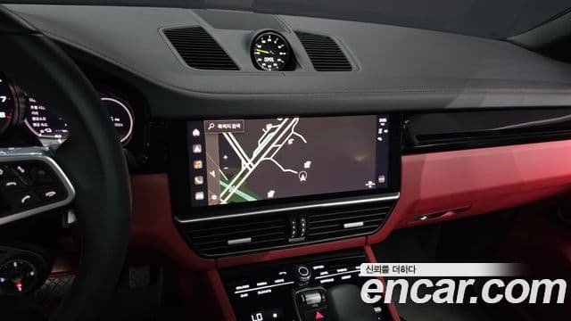 Porsche Cayenne 2023 — Şəkil 14/20