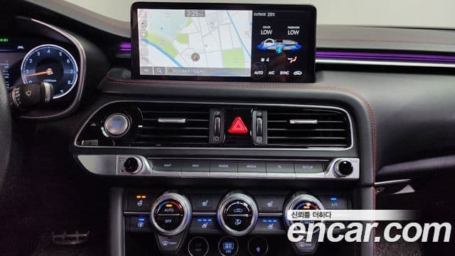 Genesis G70 2021 — Şəkil 12/20