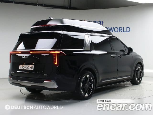 Kia Carnival 2024 — Şəkil 1/20