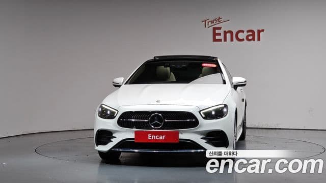 Mercedes-Benz E-Class 2023 — ფოტო 3/20