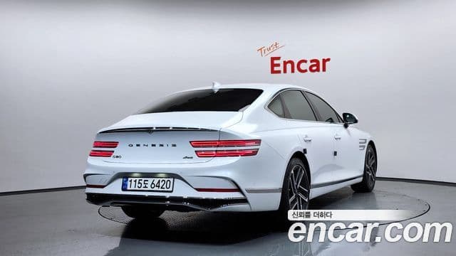 Genesis Electrified G80 2024 — Şəkil 2/20