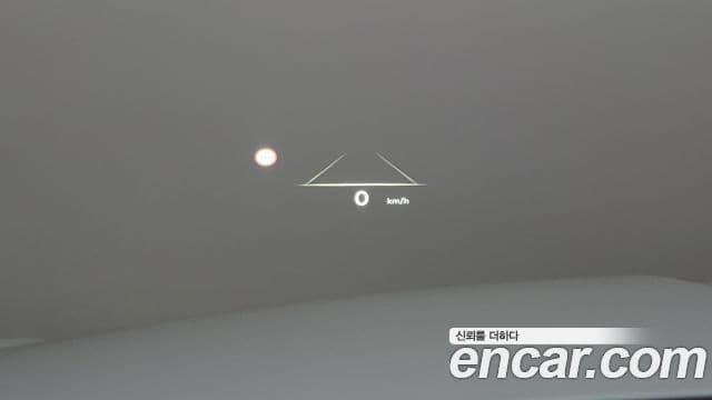 Genesis Electrified G80 2024 — ფოტო 17/20