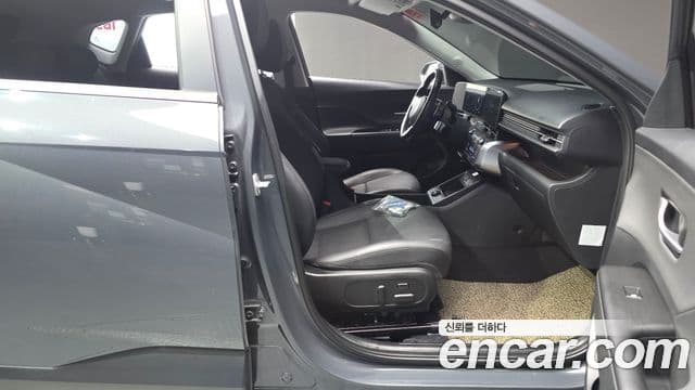 Hyundai Kona Hybrid 2023 — Photo 4/33
