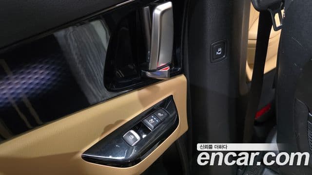 Kia Carnival 2021 — Фото 20/20