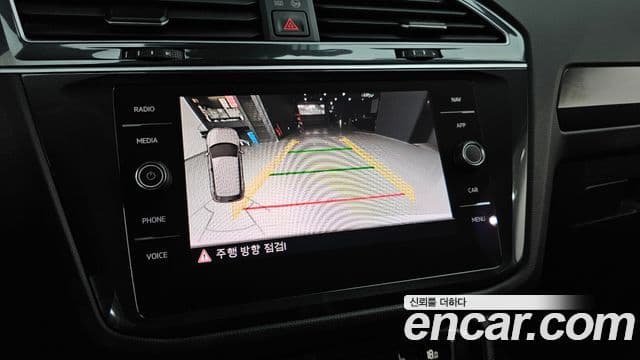 Volkswagen Tiguan 2019 — Şəkil 16/20