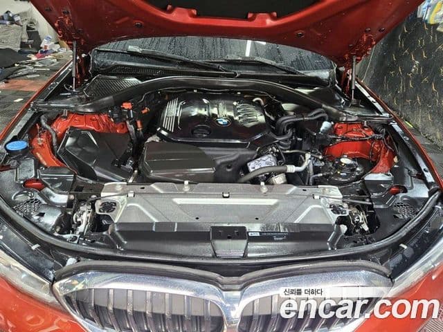 BMW 3 Series 2020 — ფოტო 6/20