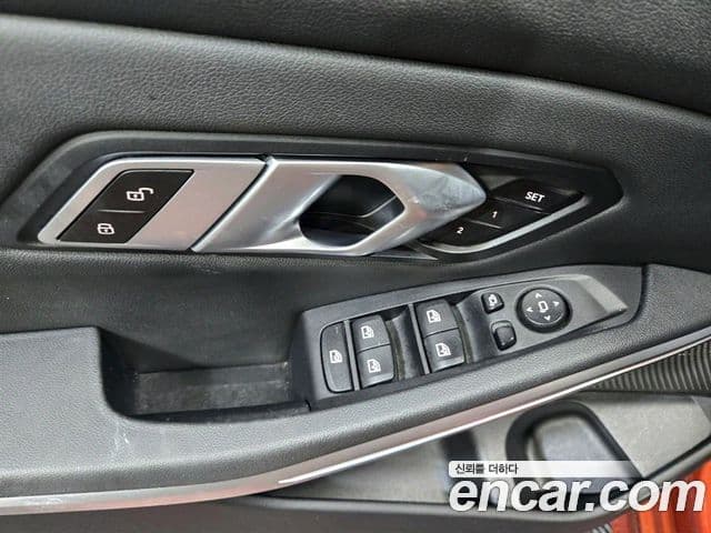 BMW 3 Series 2020 — ფოტო 7/20