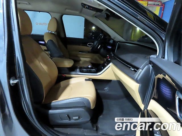 Kia Carnival 2022 — Фото 11/20
