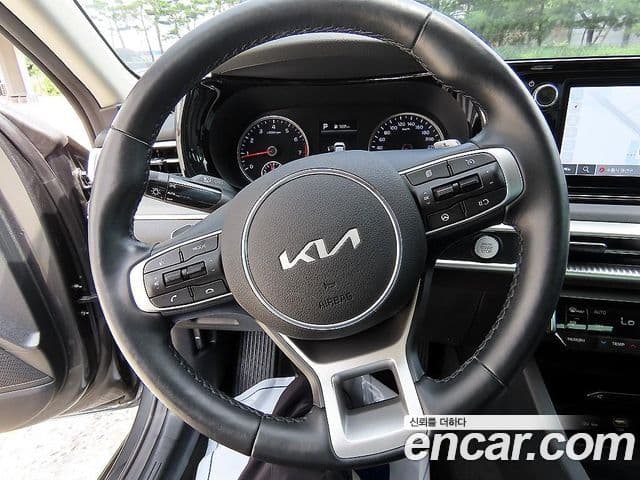 Kia K5 2022 — Şəkil 6/20