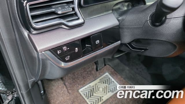 Kia Sportage 2022 — Фото 18/20