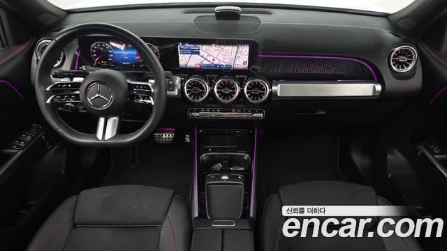 Mercedes-Benz GLB-Class 2025 — Фото 7/20