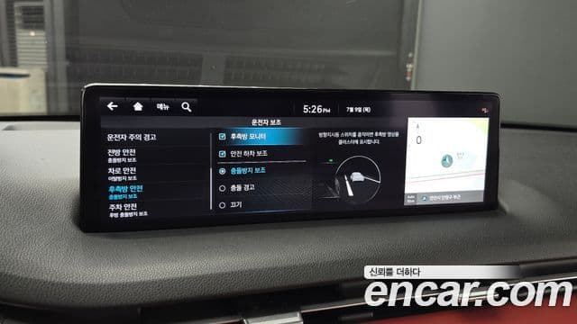 Genesis GV70 2023 — ფოტო 25/37