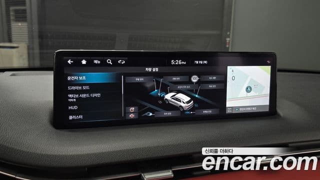 Genesis GV70 2023 — ფოტო 8/37