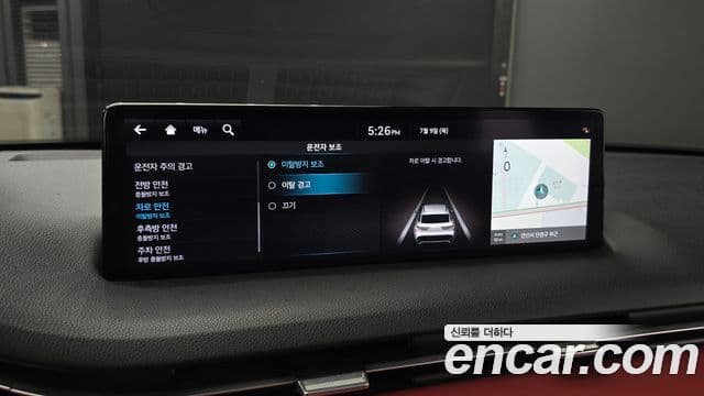 Genesis GV70 2023 — ფოტო 21/37