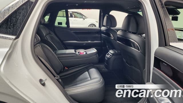 Genesis G90 2022 — ფოტო 11/20